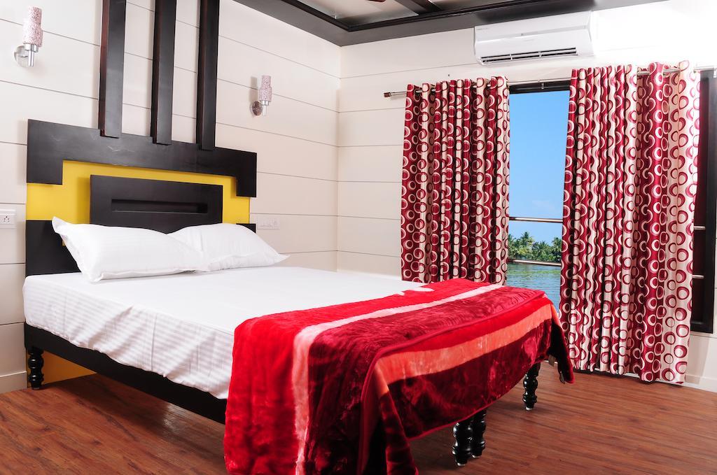 Vaishnav Tours Hotell Alappuzha Rom bilde