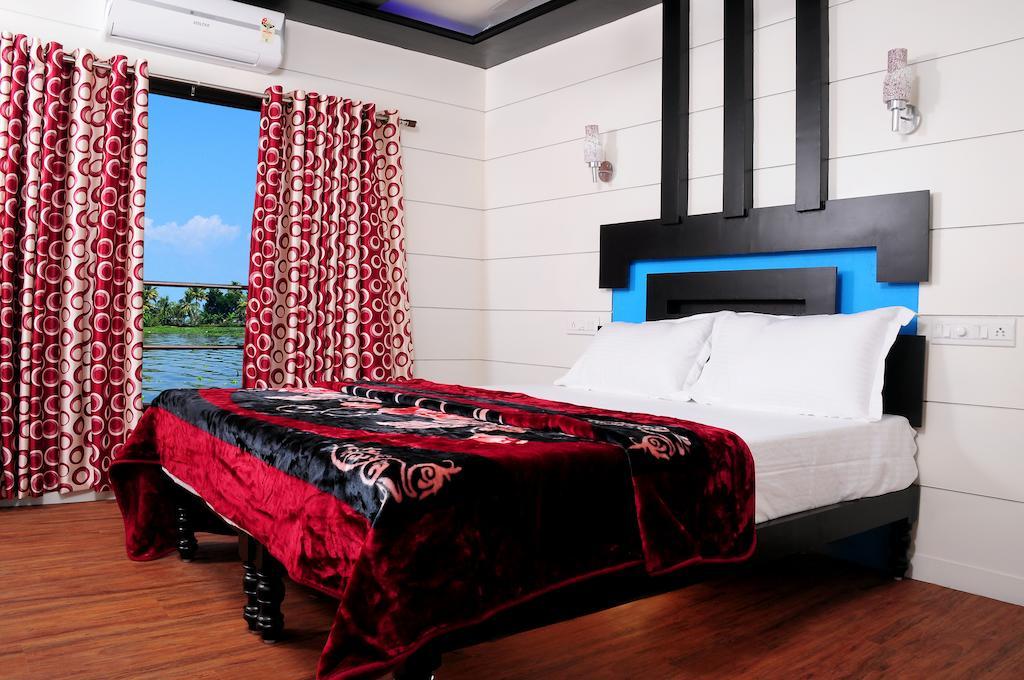 Vaishnav Tours Hotell Alappuzha Rom bilde