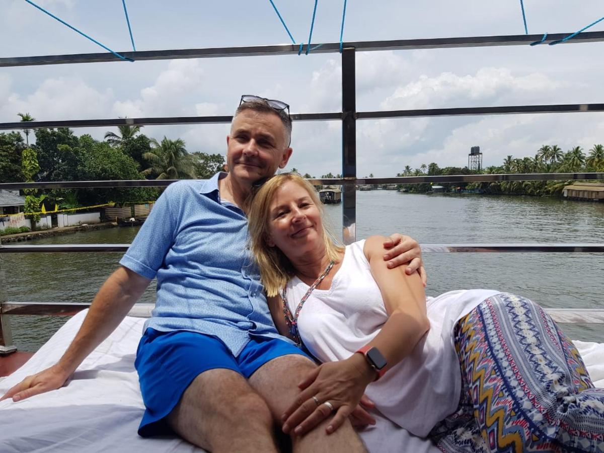 Vaishnav Tours Hotell Alappuzha Eksteriør bilde